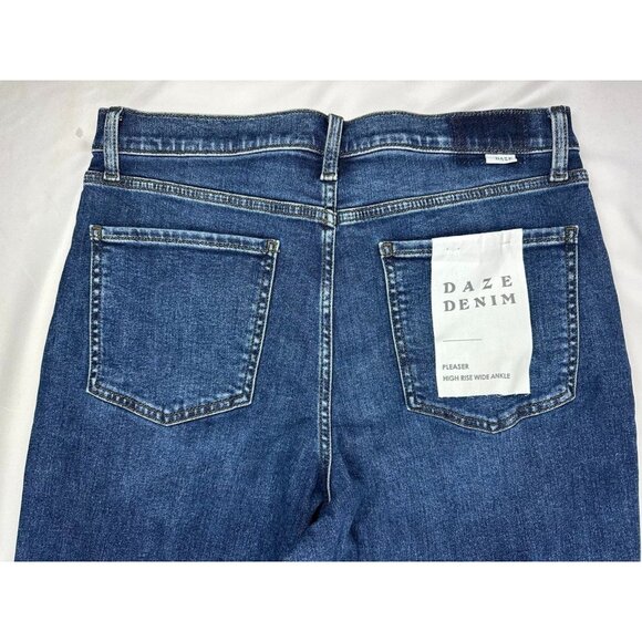 NWT DAZE Pleaser High Waist Raw Hem Crop Jeans Size 32 - Picture 3 of 10
